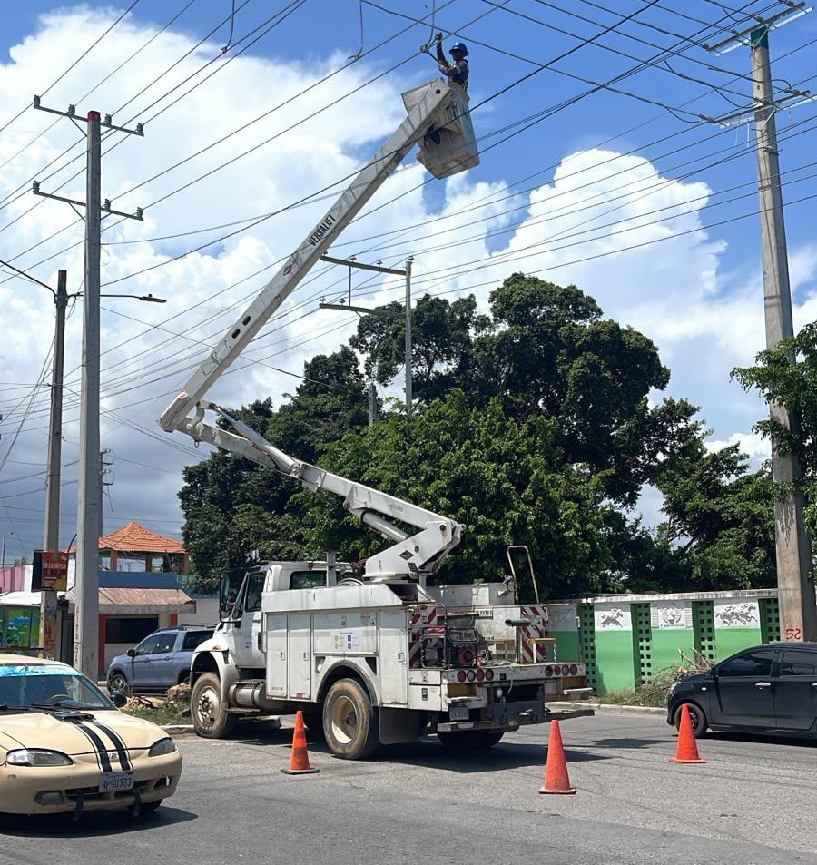 EDEEste avanza en la construcción del circuito que alimentará la Villa de los Atletas de los Juegos Centroamericanos