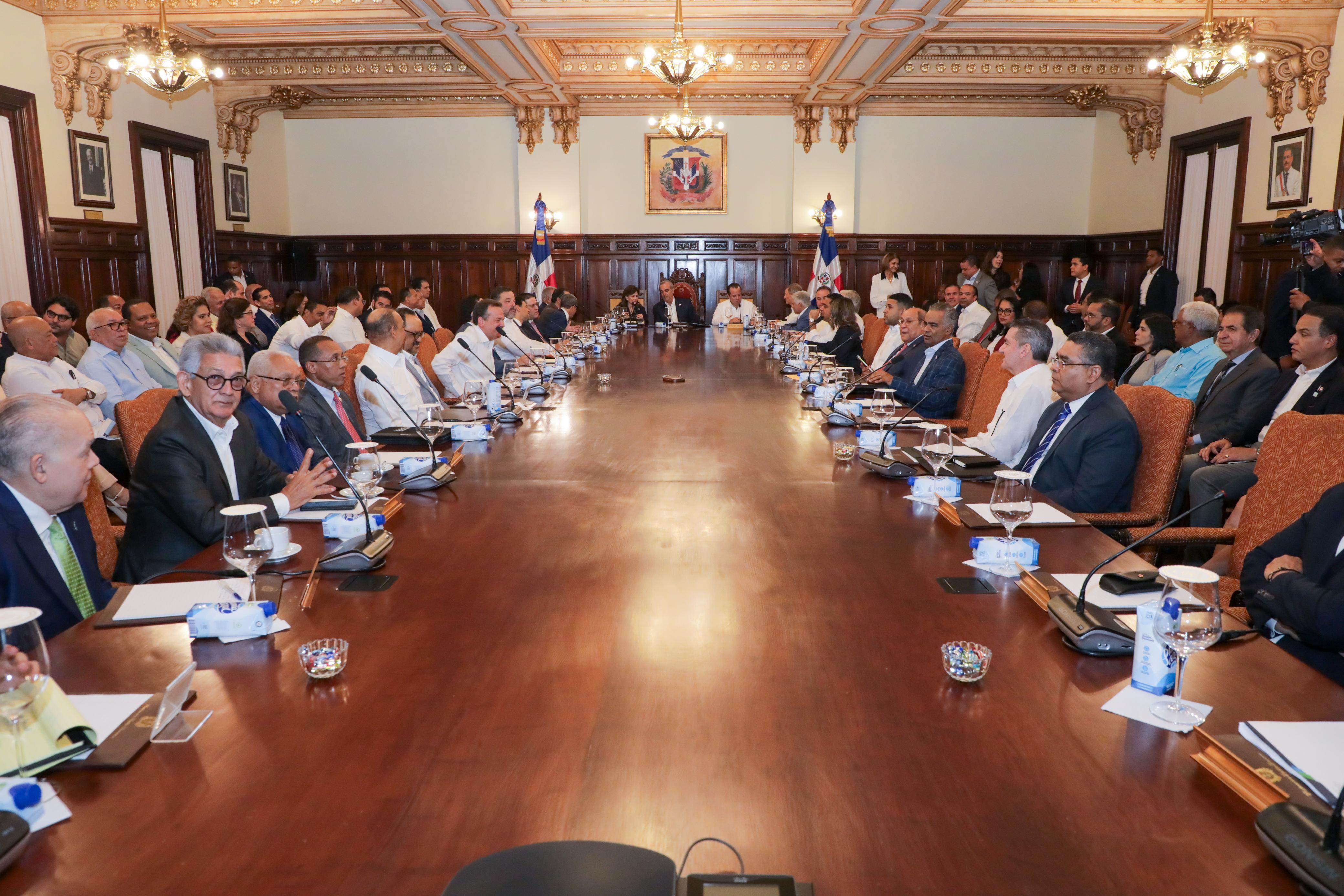 Consejo de Ministros aprueba la Política Presupuestaria 2027